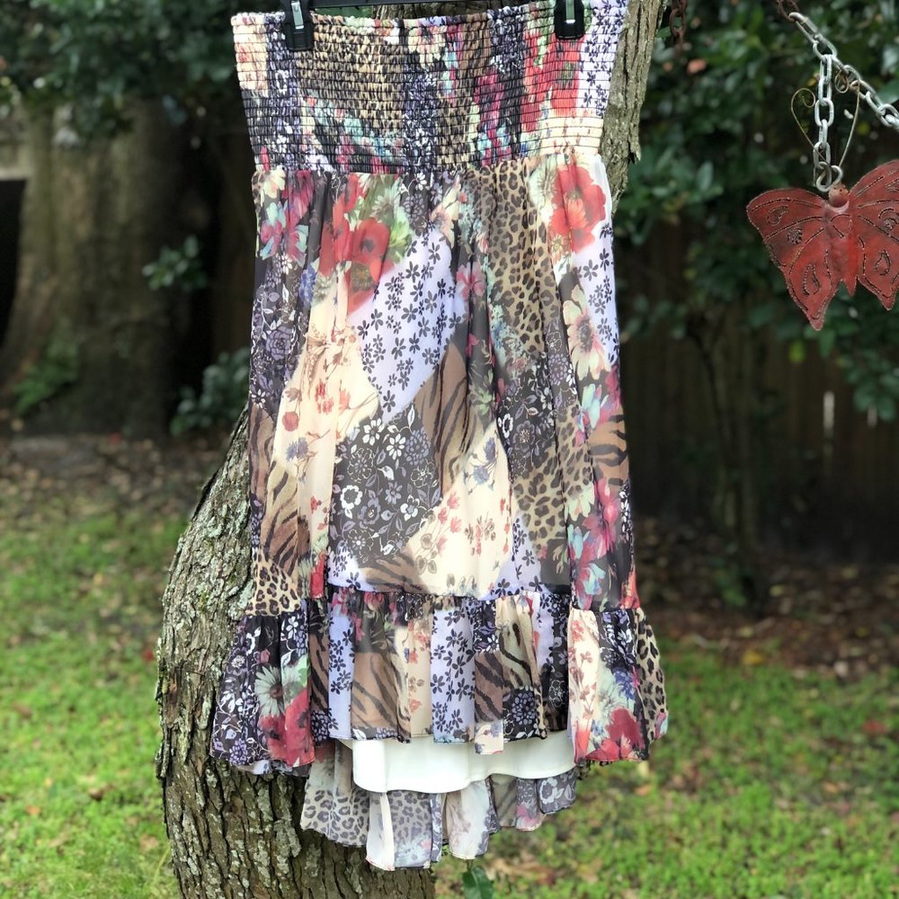 NWT - Muse brand flirty summer dress